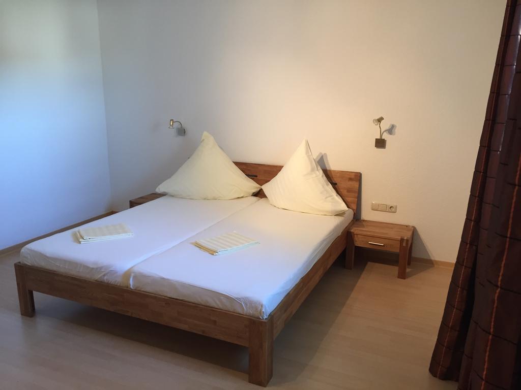 Knuellhotel Tann-Eck Knüllwald الغرفة الصورة